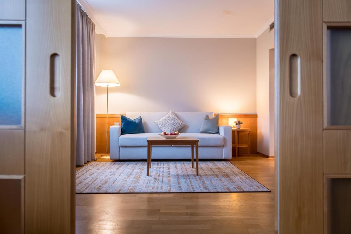 Hotel Post Alpine Cityflair บรูนิโก ภายนอก รูปภาพ